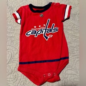 Washington Capitals Reebok baby toddler onesie 18M